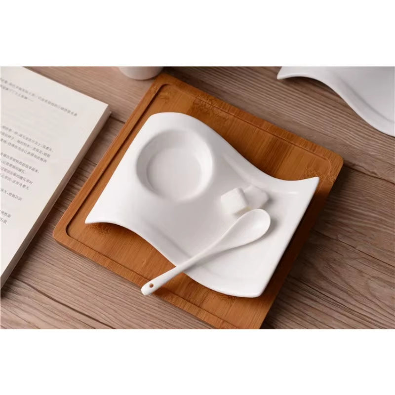 Creative Wavy Ceramic Fancy Coffee Cup and Saucer Set European Small Luxury Couple 90Ml/130Ml/200Ml300Ml Coffee Cup